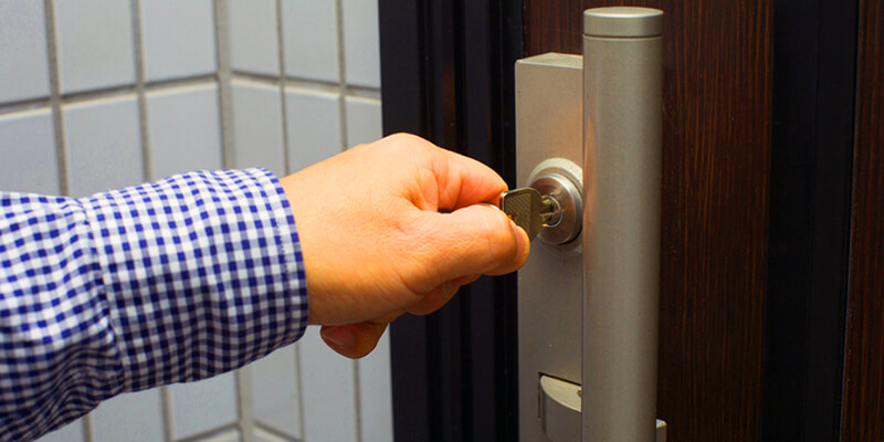 Commercial Door Locks - Petrov locksmith